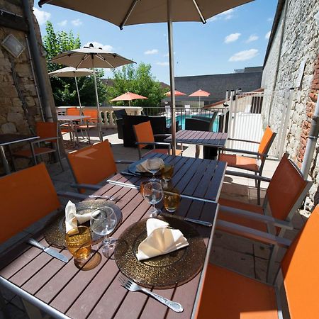Logis Hotel Restaurant & Pizzeria Vuillot Cuiseaux エクステリア 写真