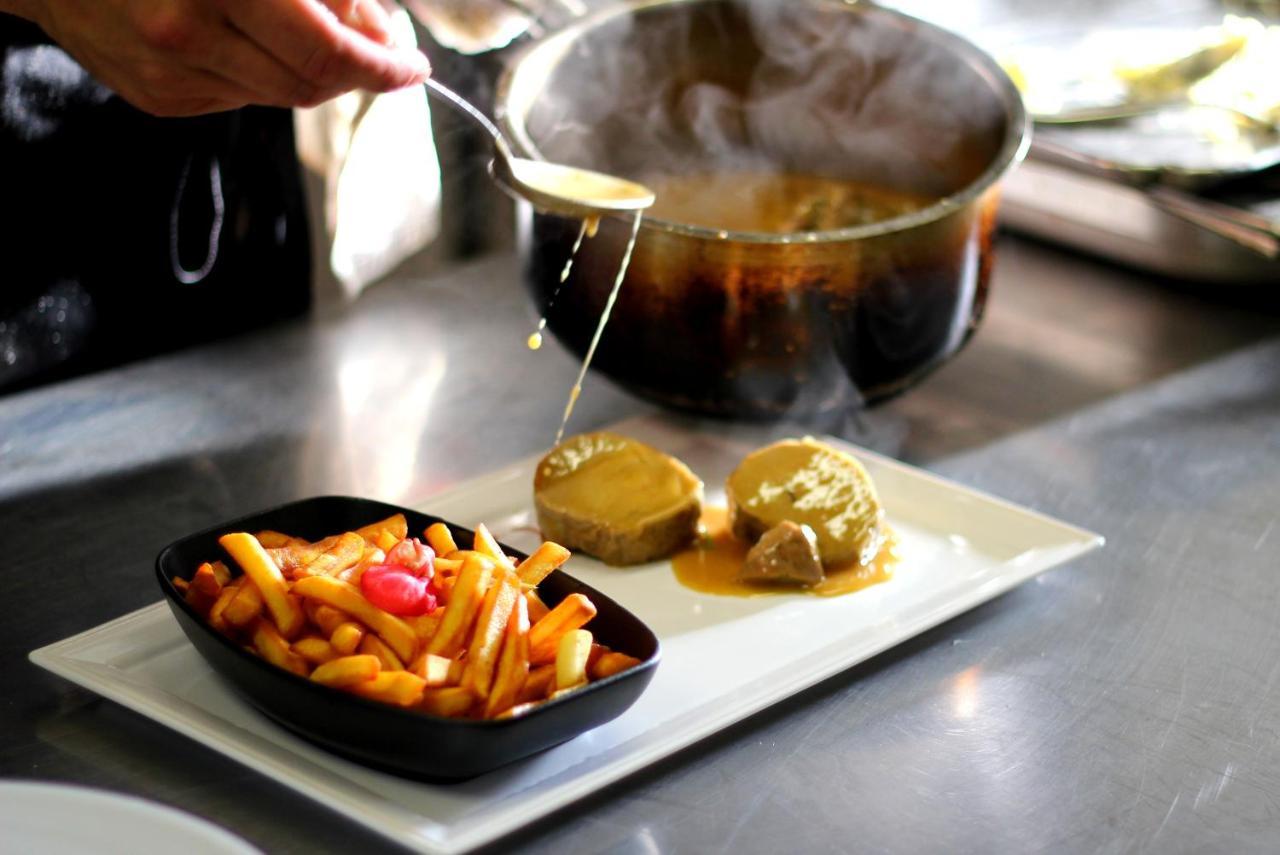 Logis Hotel Restaurant & Pizzeria Vuillot Cuiseaux エクステリア 写真