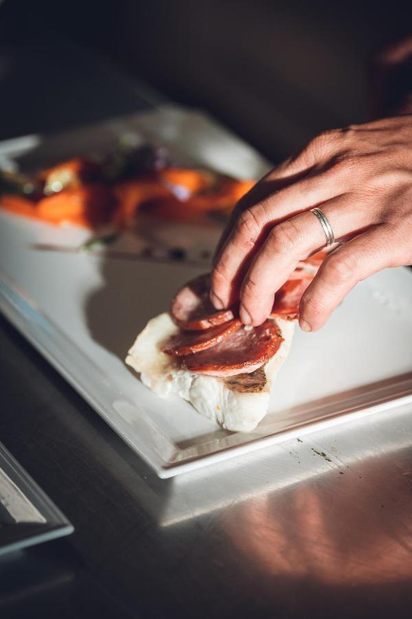 Logis Hotel Restaurant & Pizzeria Vuillot Cuiseaux エクステリア 写真